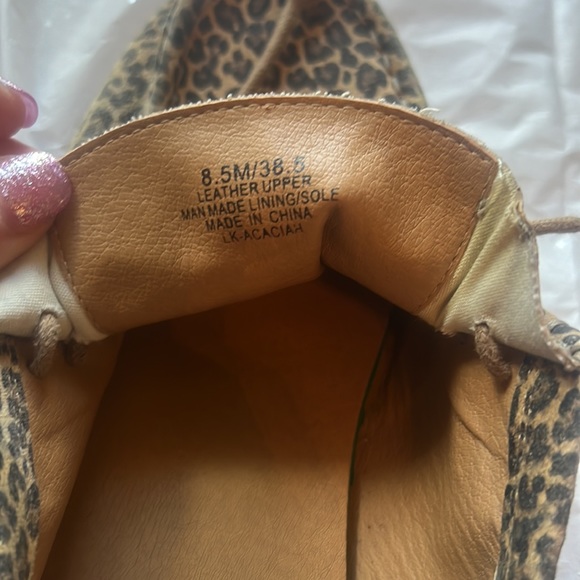 Luck Brand cheetah shoes - Picture 4 of 7